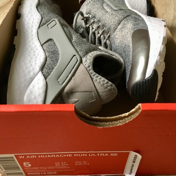 NIKE Air Huarache Run Ultra Se Dust Pewter - Picture 4 of 4